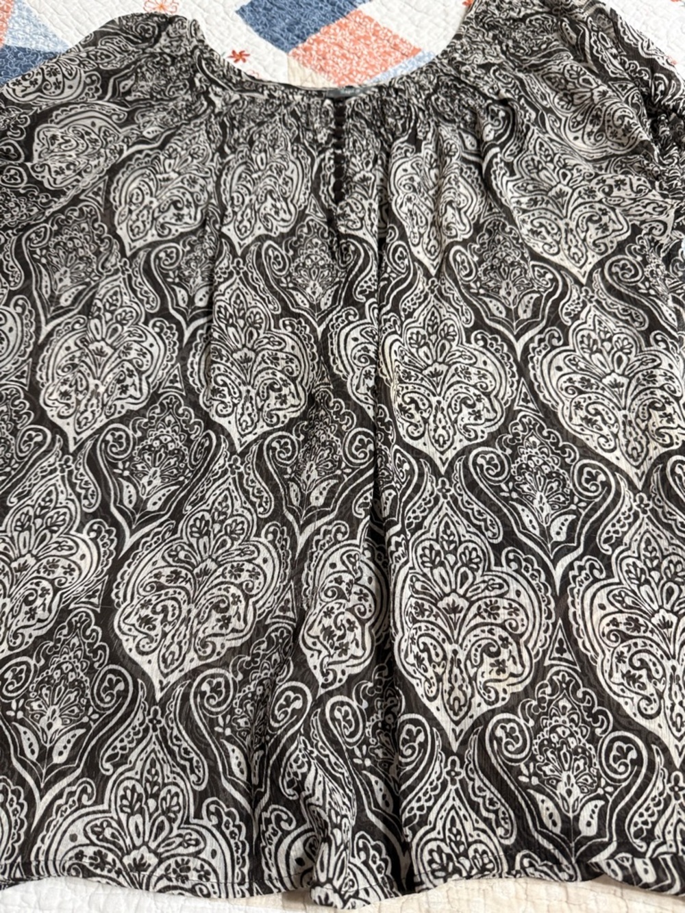 Apt. 9 Black and White Paisley Peasant Top